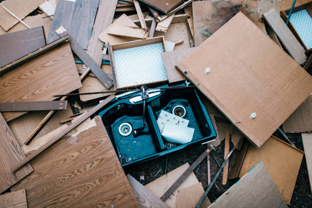 Best Retail Junk Removal  in Westland, MI